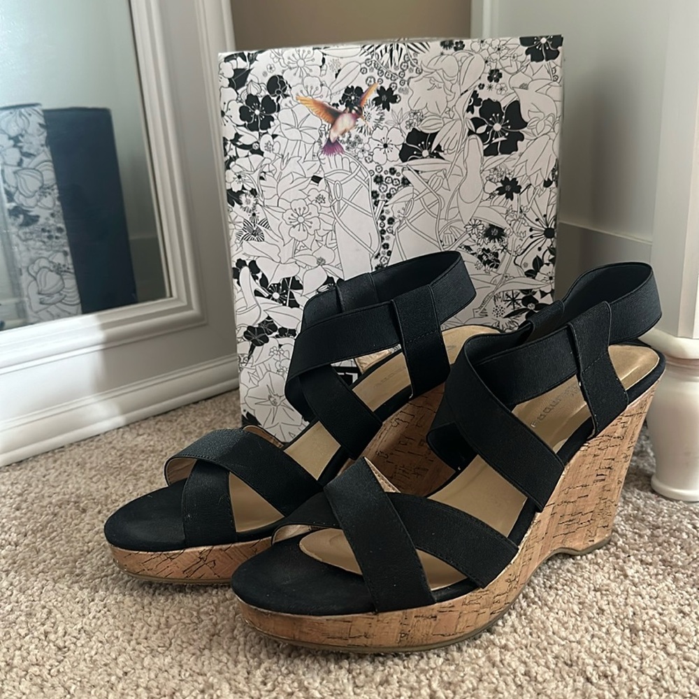 CL by Laundry Black and Wooden inspired Wedge Heels